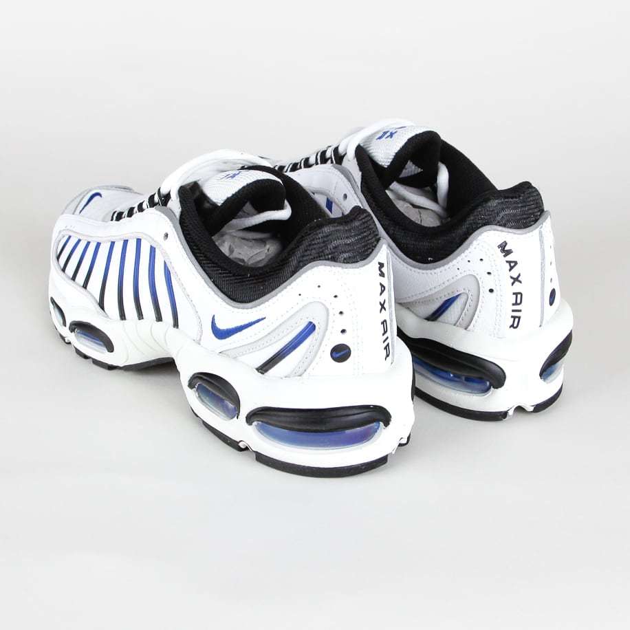 Nike Air Max Tailwind IV dropt in vette White Racer Blue